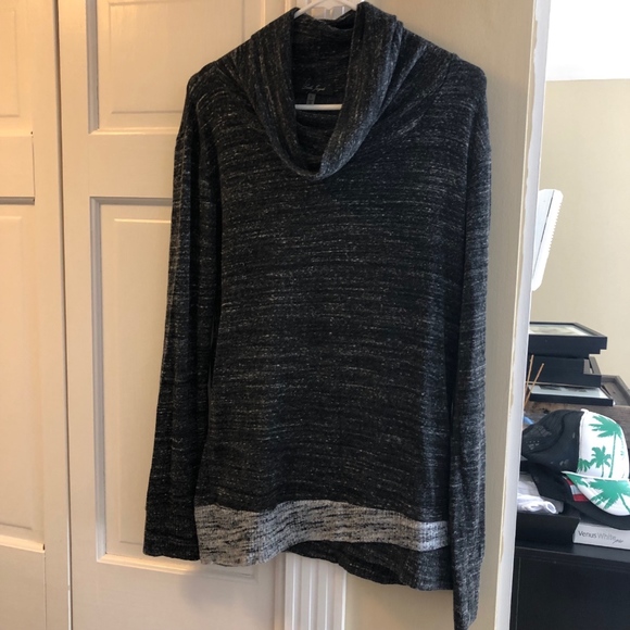 Laila Jayde Sweaters - Laila Jayde Pullover Sweater